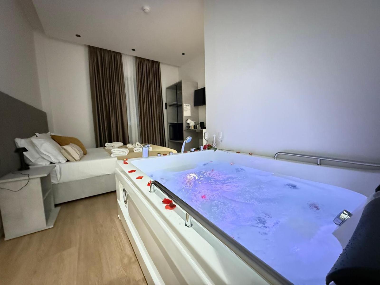 Hotel Labienbi' Cosenza Esterno foto