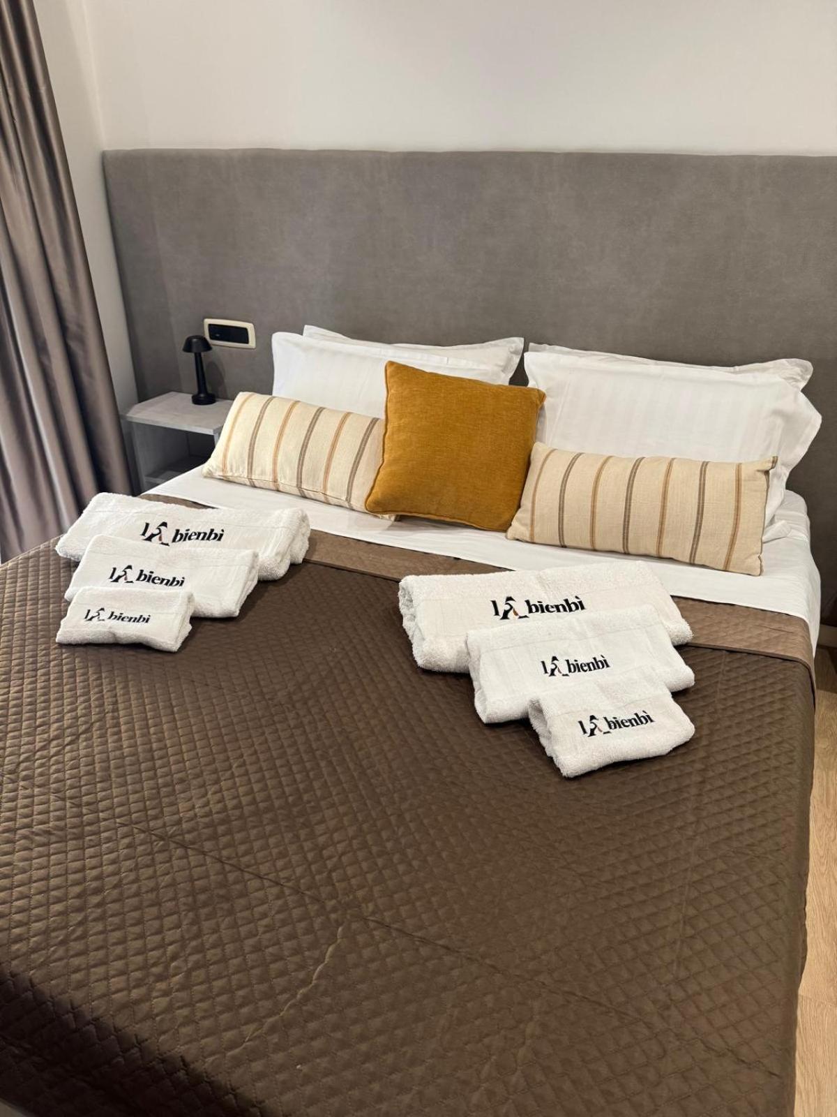 Hotel Labienbi' Cosenza Esterno foto